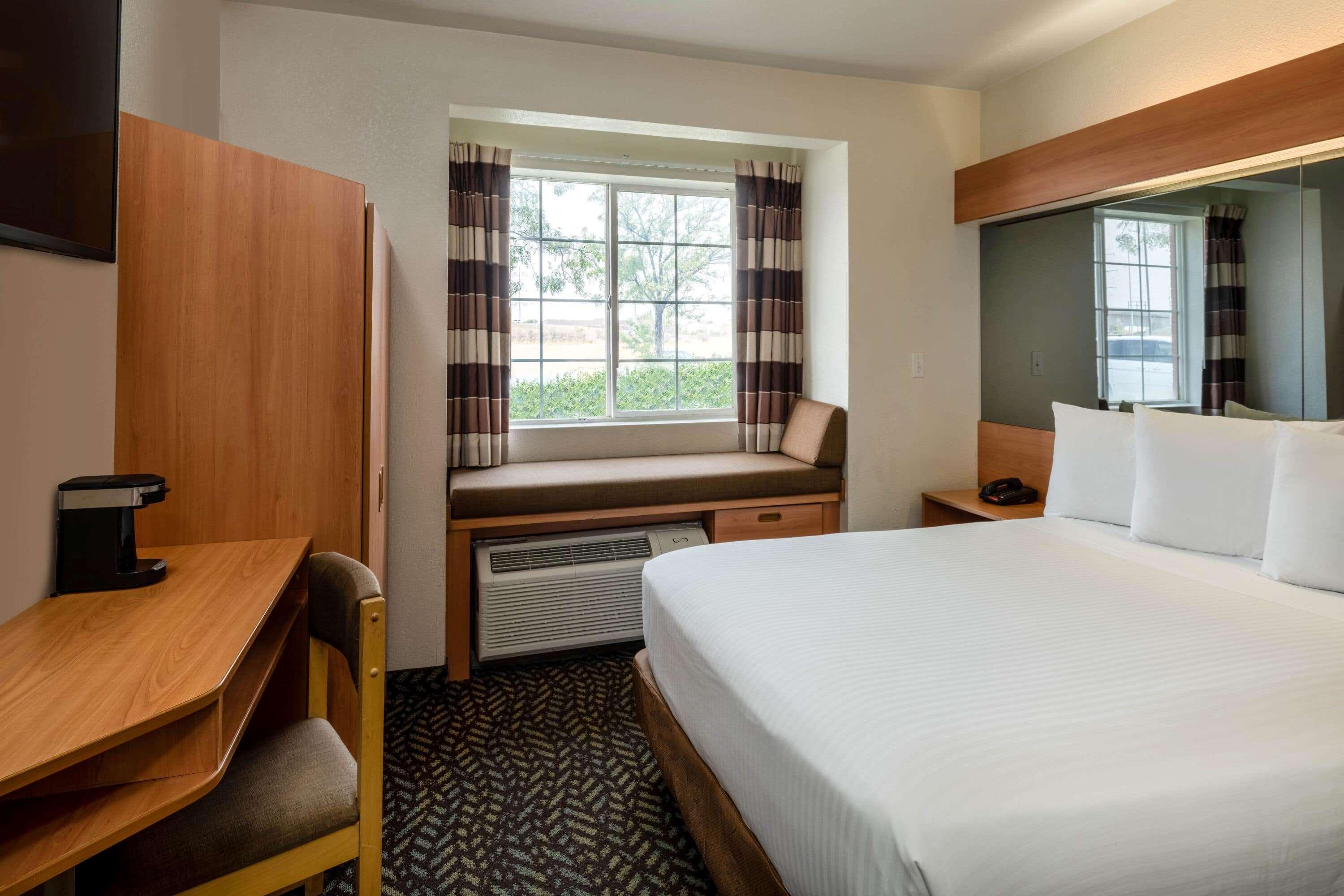 Microtel Inn & Suites By Wyndham Salt Lake City Airport Exterior foto